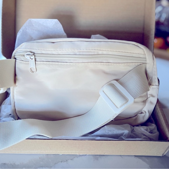 Waist Pack For Running Fanny Pack For Women And Men Crossbody Belt Bag Bum Bag - Picture 2 of 5